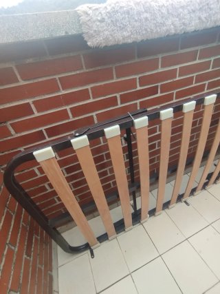 Somier Metálico y Madera