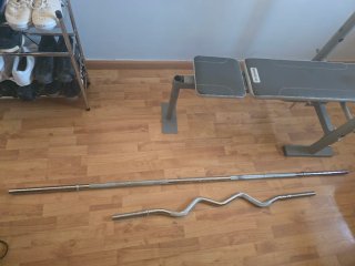 Press de banca reclinable + barras +60kg