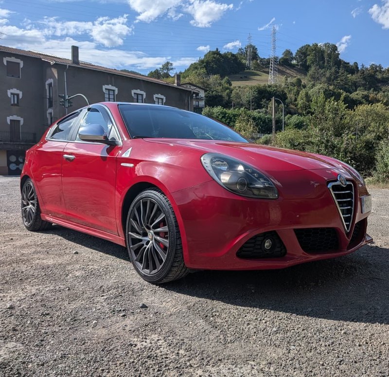 Alfa Romeo Giulietta Quadrifoglio Verde QV - foto 1