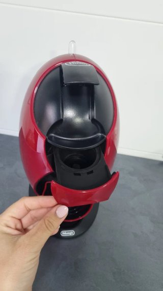 Cafetera Dolce Gusto Roja DeLonghi