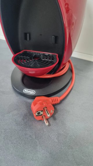 Cafetera Dolce Gusto Roja DeLonghi