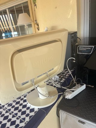 Ordenador PC Dell Inspiron con pantalla Philips