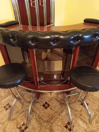 Mueble bar y estante vintage