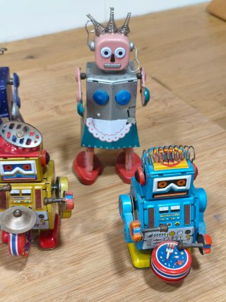 4 Robots de Cuerda Vintage