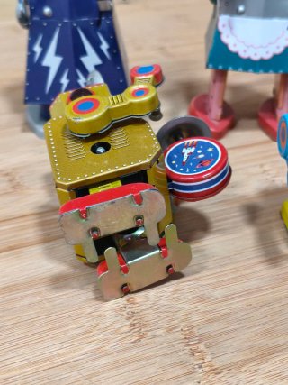 4 Robots de Cuerda Vintage
