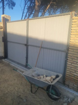 Puertas de exterior metálicas
