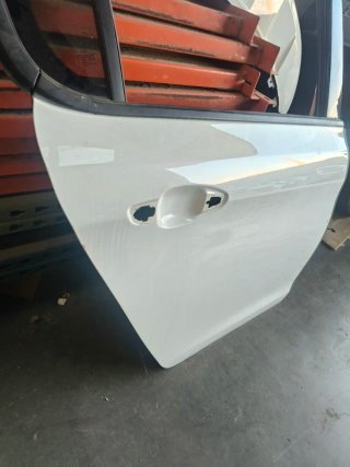 Puerta Trasera Derecha Peugeot 308 2019