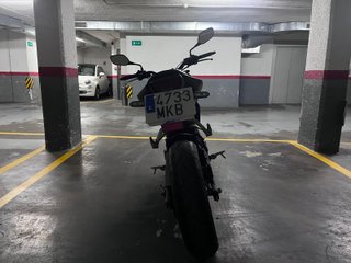 Honda CB125R 2023 Negra
