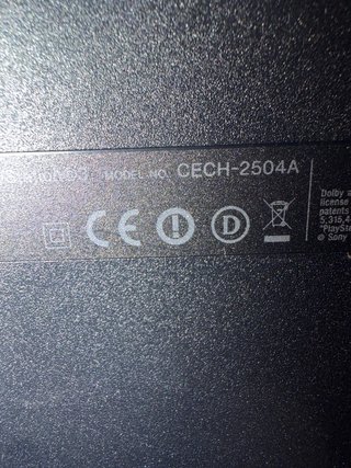 PS3 Playstation 3 slim + 2 controller + 7 giochi