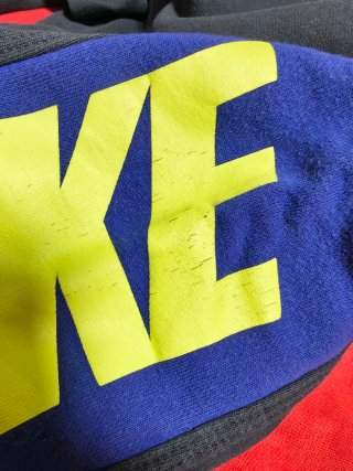 Chándal Nike con cremallera y capucha
