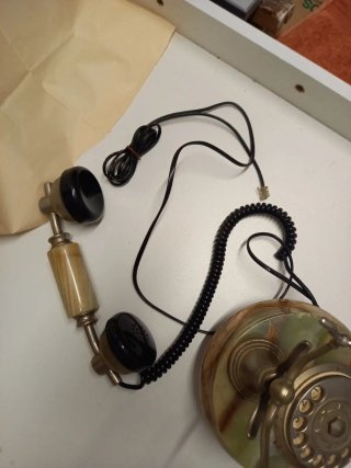Teléfono Antiguo de Ónix