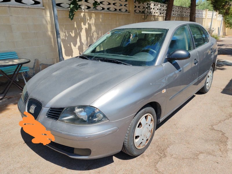 SEAT Cordoba 2004 - foto 1