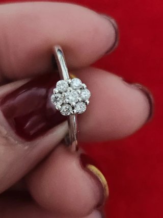 Anillo Oro 18k Diamantes Naturales Talla 8.2