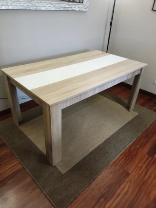Mesa de comedor y 6 sillas