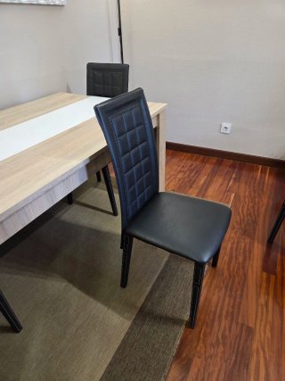 Mesa de comedor y 6 sillas