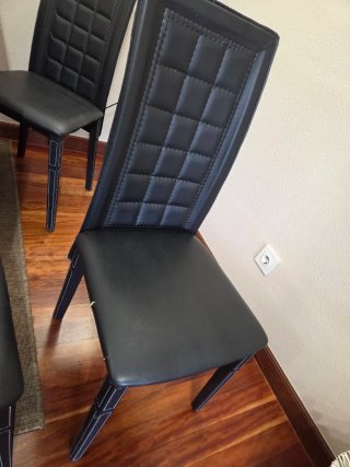Mesa de comedor y 6 sillas