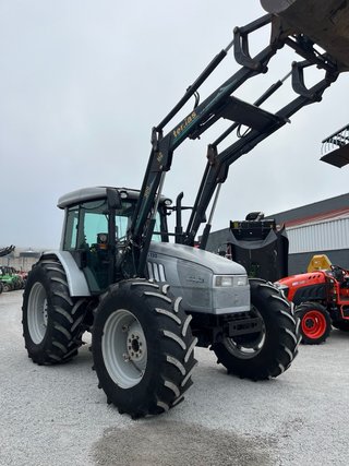 Tractor Lamborghini R5 130 con pala