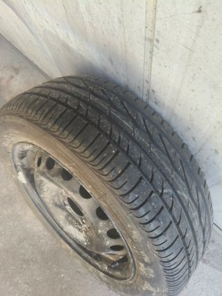 Rueda de recambio Renault Clio III
