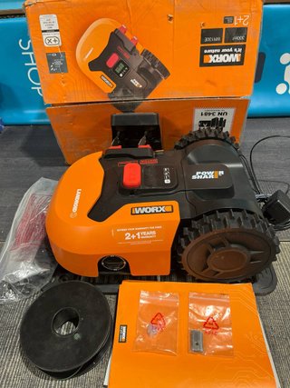Cortacésped robótico Worx Landroid S WR130E