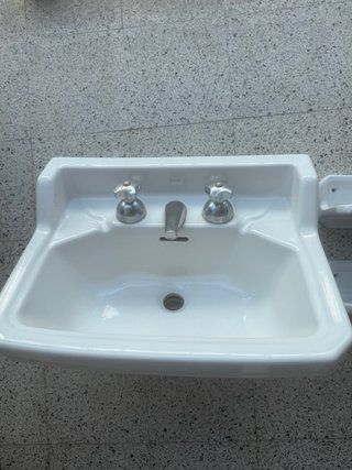 Pica antigua de porcelana