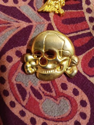 Águila y Totenkopf Tercer Reich