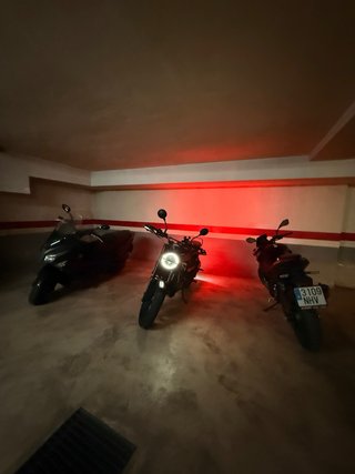 Moto Husqvarna Svartpilen 125 2022