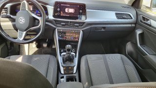 Volkswagen T-Roc 2023