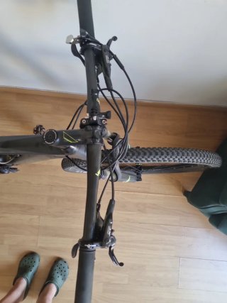 Bicicleta Montaña CUBE REACTION.