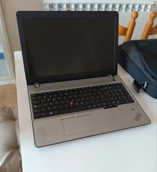 Ordenador portátil Lenovo ThinkPad