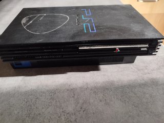 PlayStation 2 Nera