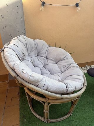 Sillón exterior ratán y tela beige/gris