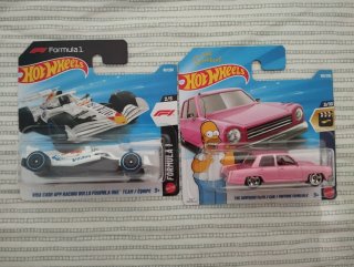 2 Coches Hot Wheels: F1 y Simpsons