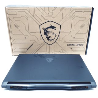 Portatile MSI Katana HX B14W i9-14900HX 32 GB 1TB SSD RTX 5070 W11 15,6"