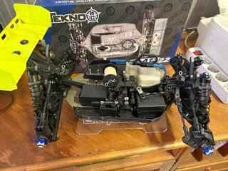 Tekno NB48 2.2 Nitro Buggy