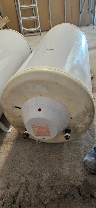 2 Termos de agua caliente SM (nuevos)