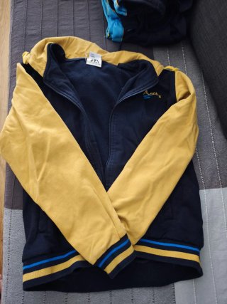 Uniforme colegio Arcadia