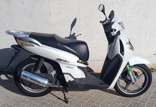 Honda SH 125i Blanca