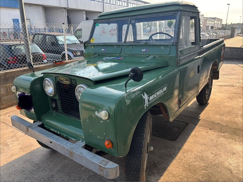 Land Rover santana - foto 1