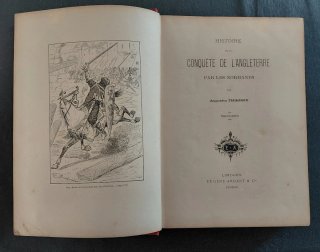 Libro de coleccionista de 1900, portada artistica.