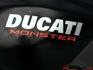 DUCATI MONSTER 821 DARK