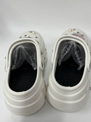 Zuecos blancos plataforma talla 36-37