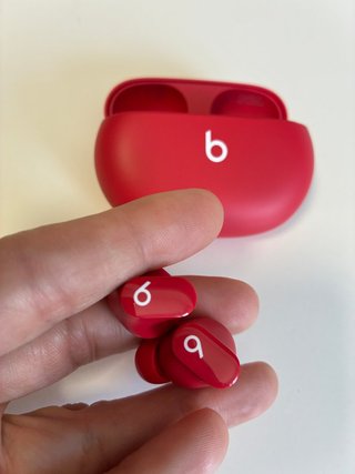 Beats Studio Buds Rossi