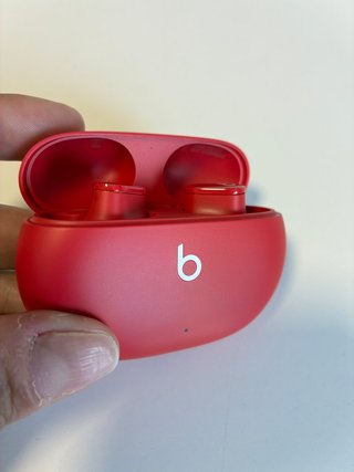 Beats Studio Buds Rossi
