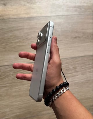iPhone 17  pro max