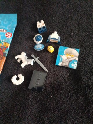 Lego Minifiguras Serie 22 - Guerrero de Nieve