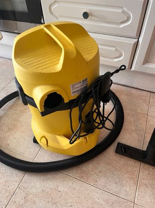 Aspiradora Karcher WD3 + 9 filtros