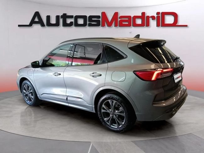 Ford Kuga 2022, foto 4
