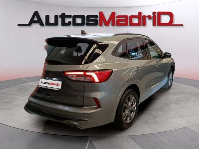 Ford Kuga 2022, foto 6