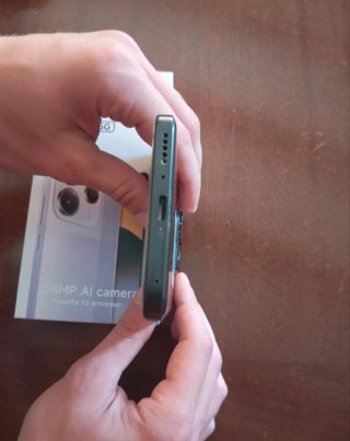 Xiaomi Note 14 5G 256GB Nero. Batteria al 98%.
