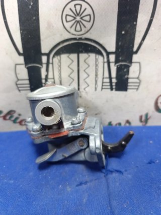 Bomba combustible Ebro F100